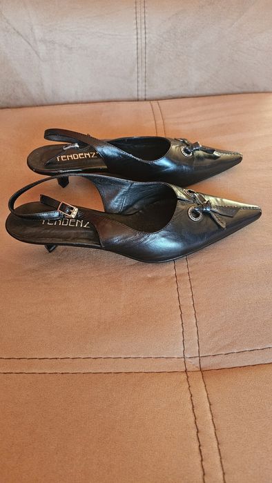 Официялни дамски обувки НОВИ