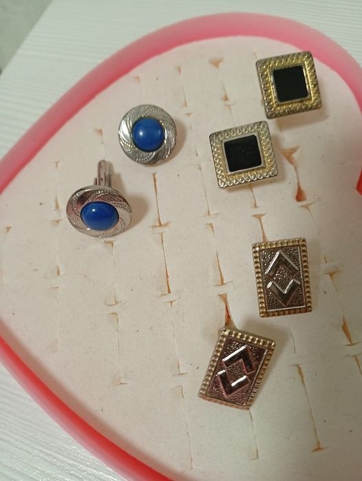 Продам галстуки мужские