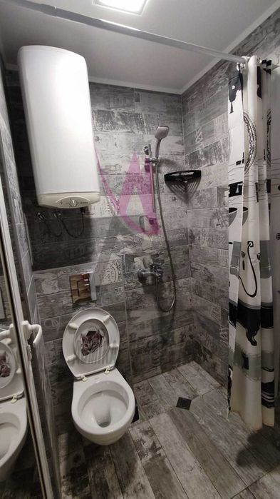 Дава се под наем Двустаен апартамент в Варна, Център - 40 кв.м за 460 € - Снимка #4