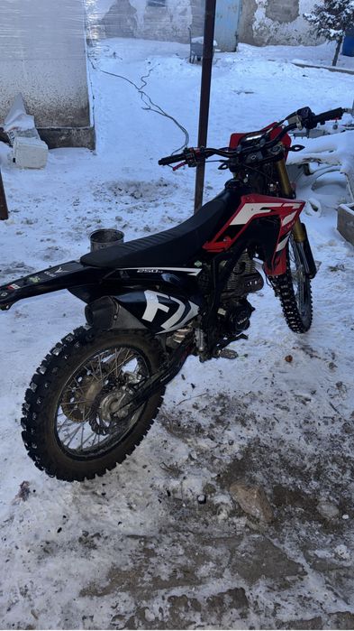 продам эндуро хорошее состряние