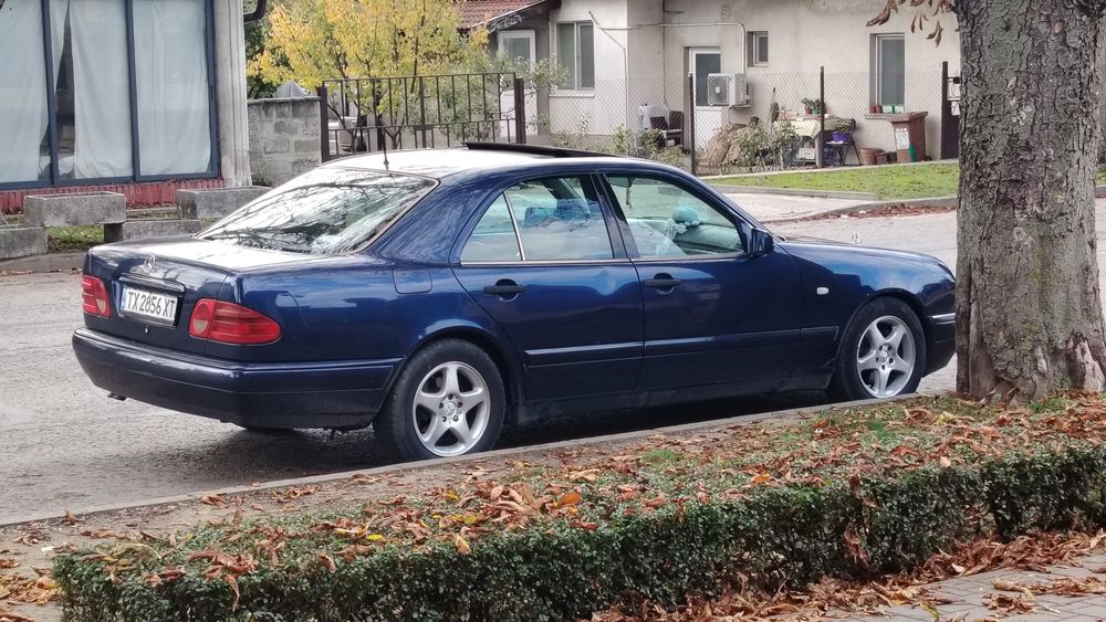 Mercedes-Benz E290td