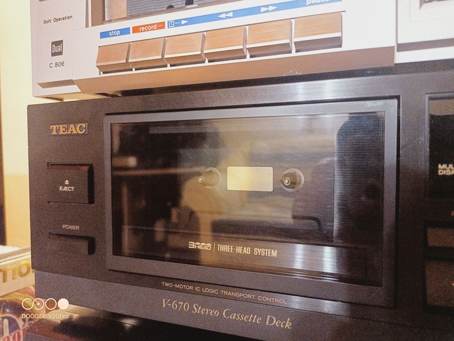 Vând Deck Teac V670 cu 3 capete