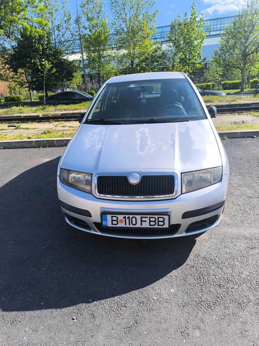 Vând Skoda Fabia 1.2 benzină (HTP), mașină economică și ușor de întreținut. – 78.583 km REALI – al doilea proprietar – economică