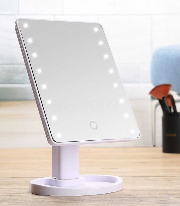 Лед козметично настолно огледало за гримиране с 16 вградени светлини