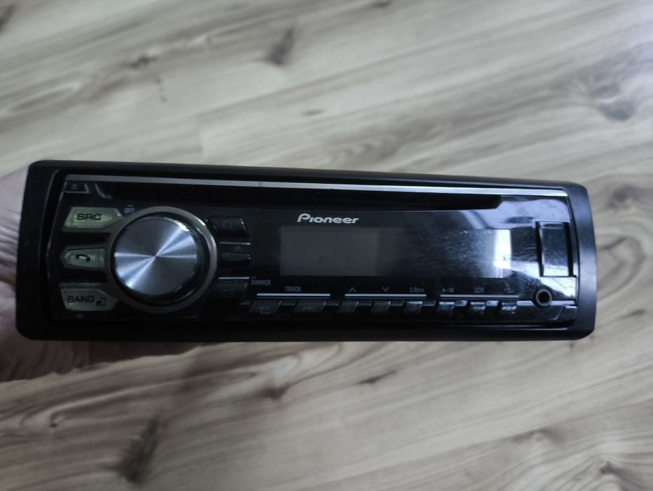 Авто сд Pioneer DE-4700BT Bluetoot/USB/MP3/CD/iPhone/Android