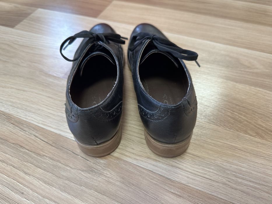 Дамски обувки от естествена кожа 38 номер