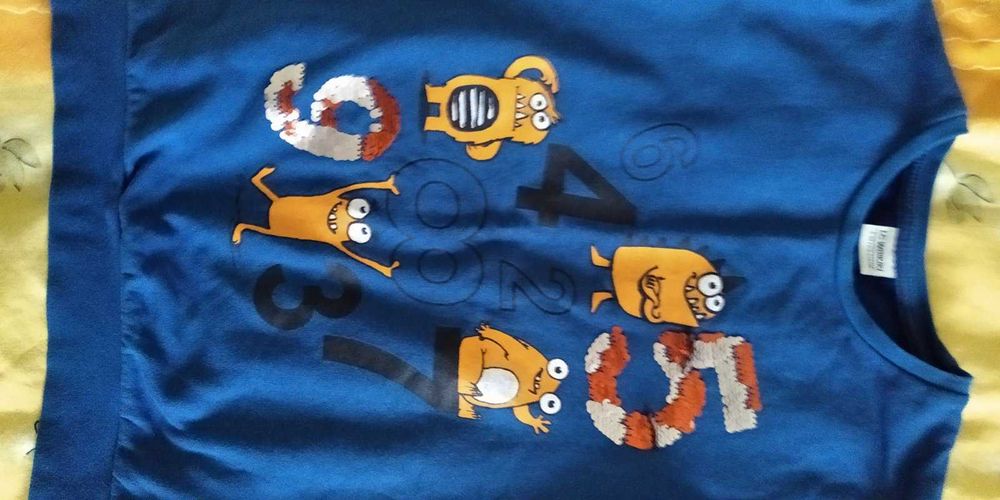 блузи с дълъг ръкав ,  комплект- 20лв,  дебели дънки, яке ветровка