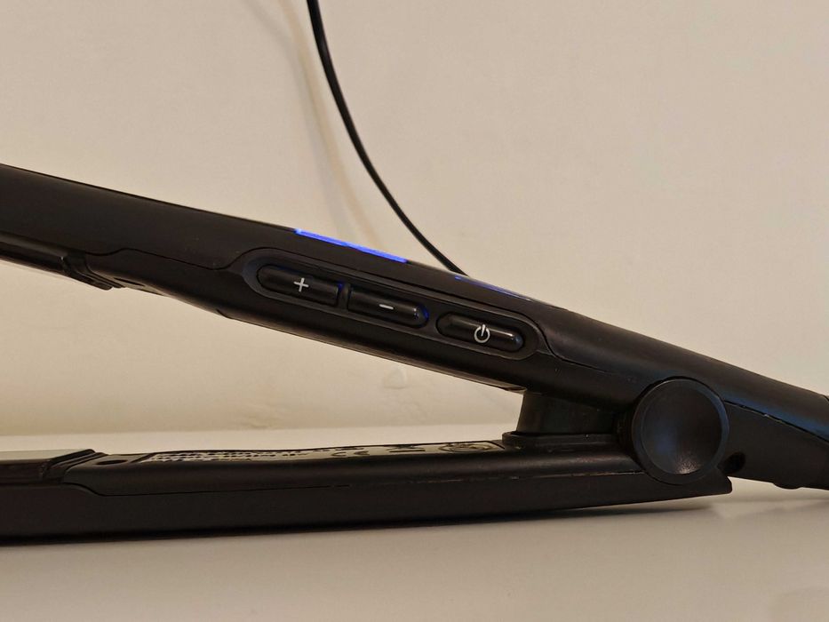 Преса 2 в 1 Remington Sleek&Curl с керамично покритие и LCD дисплей
