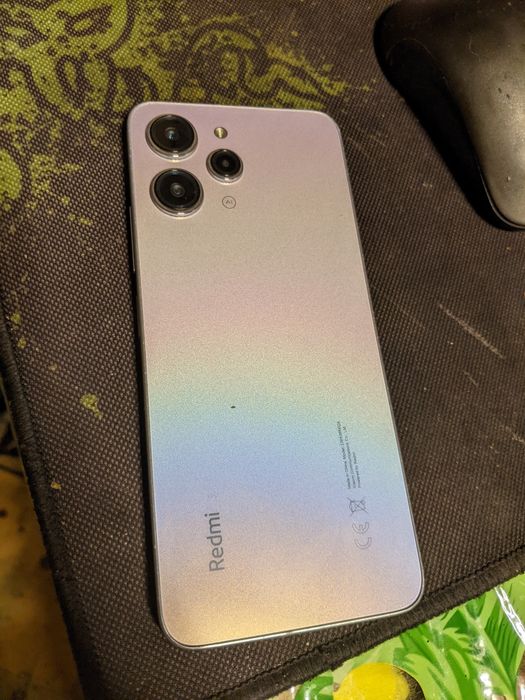 Redmi 12 продам телефон