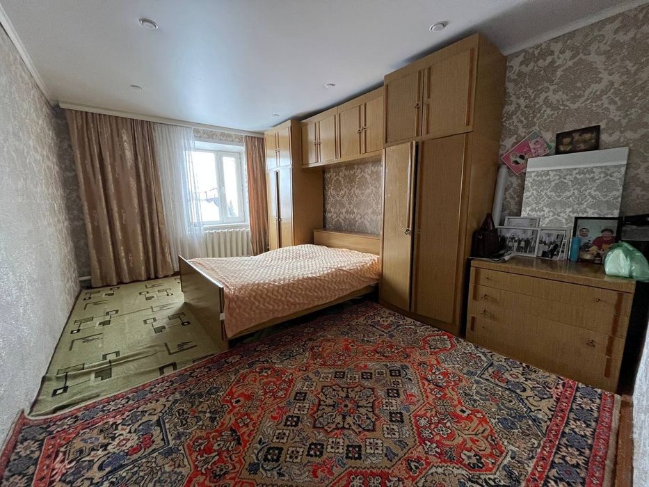 Продаётся уютный, тёплый дом.