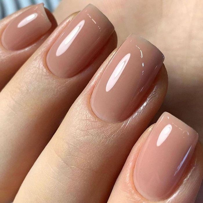 Маникюр и педикюр