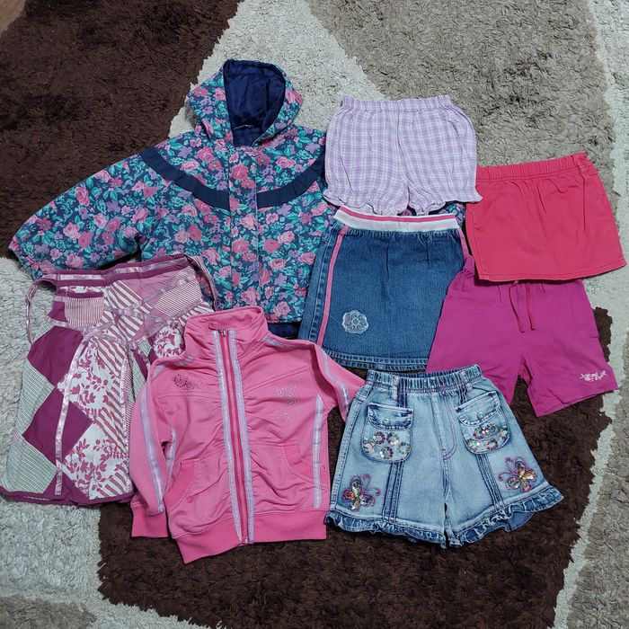 Продам пакет вещей на девочку