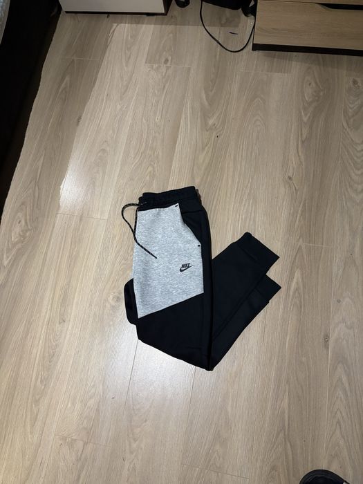 Nike tech fleece