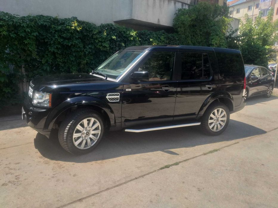 Land Rover Discovery 4