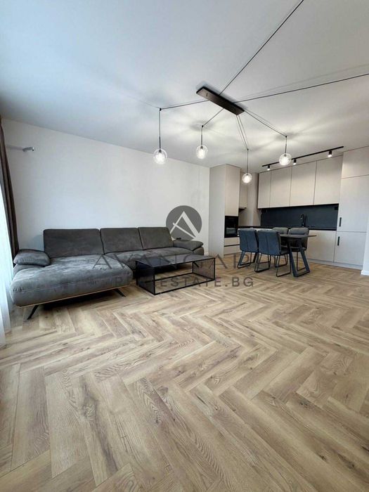 Продава се Двустаен апартамент в Пловдив, Остромила - 85 кв.м за 921 €/кв.м - Снимка #1