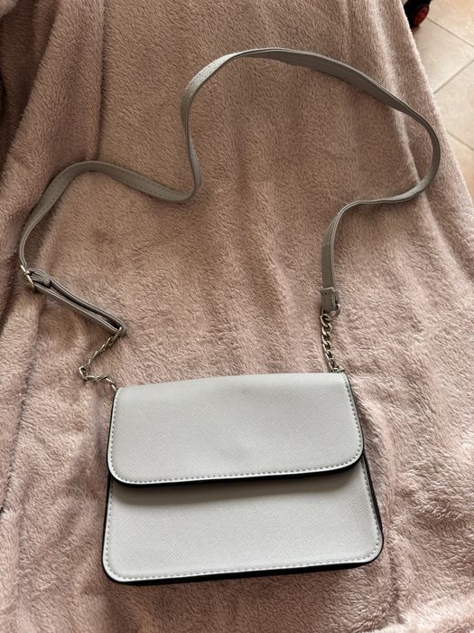 Различни дамски чанти