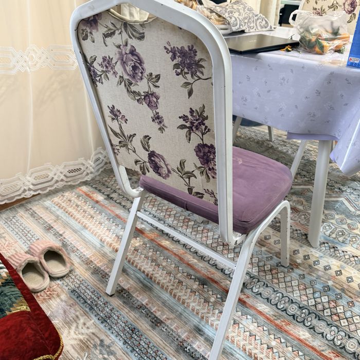 Куханный стул , металл