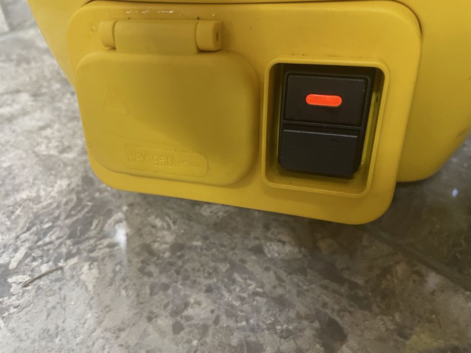 Privileg-Прахосмукачка с воден филтър