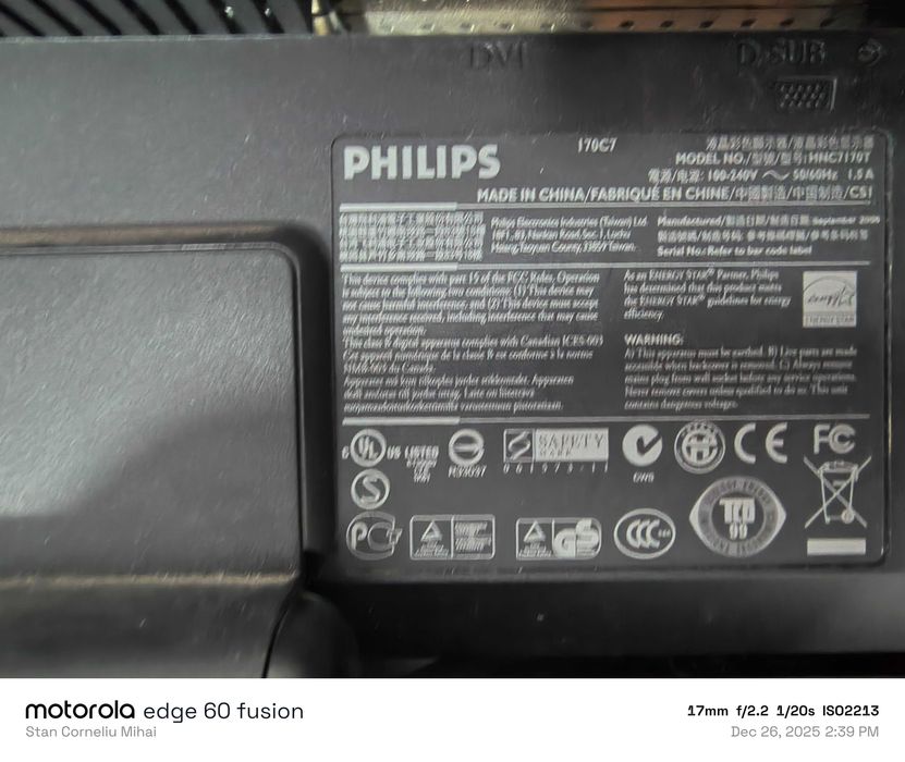 Monitor LCD Philips 17" (170C7) - Argintiu/Negru, Perfect Funcțional