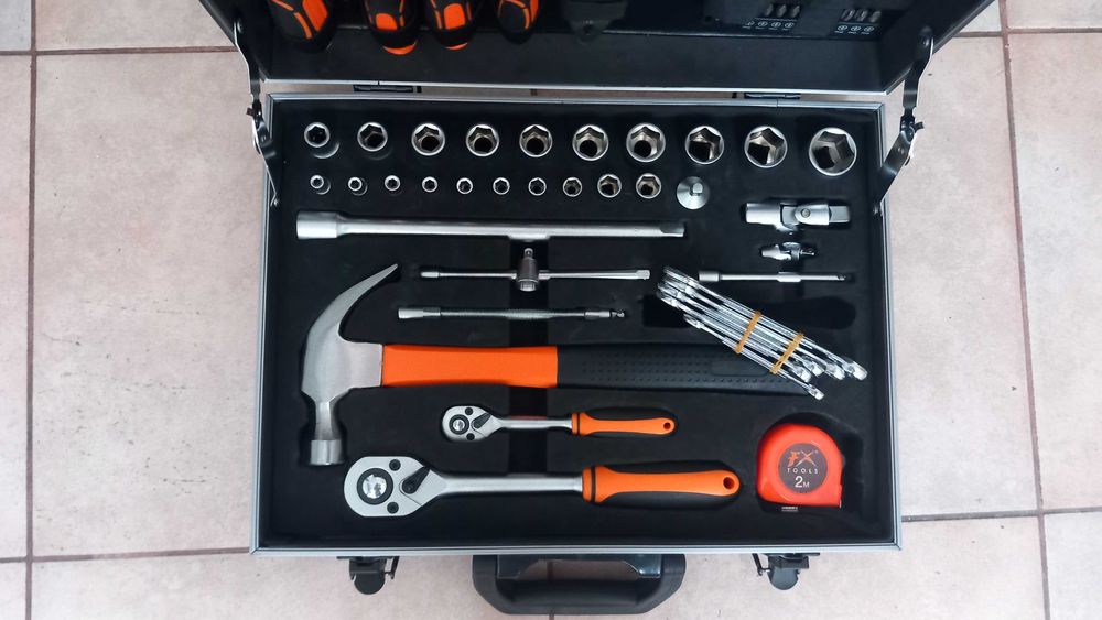 Trusa scule profesionala