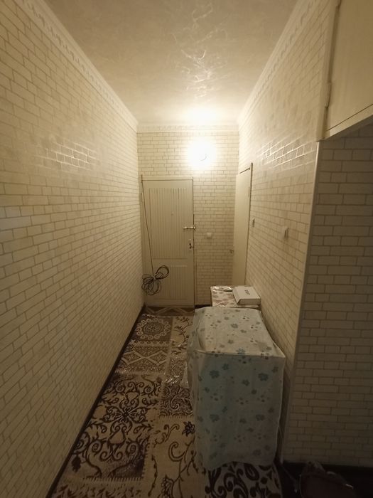 Yunusobod tumani 9 kvartal 1-5-5 kvartira sotiladi