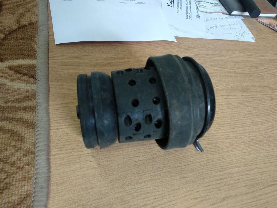 Прокладка ГБЦ .Подушка ДВС генераторы стартера