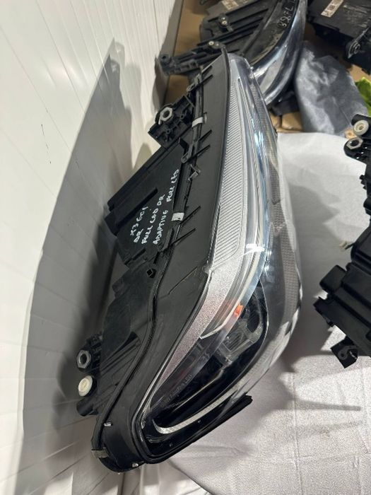 Far stanga BMW X3 G01 ADAPTIVE LED