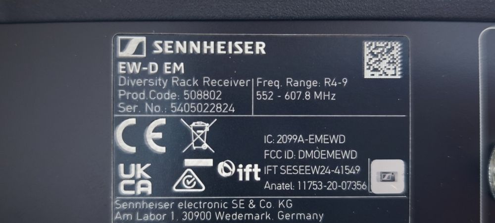 Професионална  безжична система Sennheiser EW-D 835-S SET