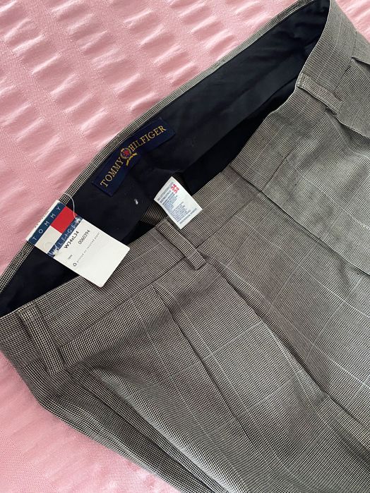 Pantalojni Tommy Hilfiger