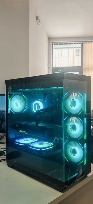 Продавам Супер Геймърски Компютър Intel I5 13600KF 24/20 Core/32Gb D5/1TB SSD/GB RTX 3070TI/Гаранция