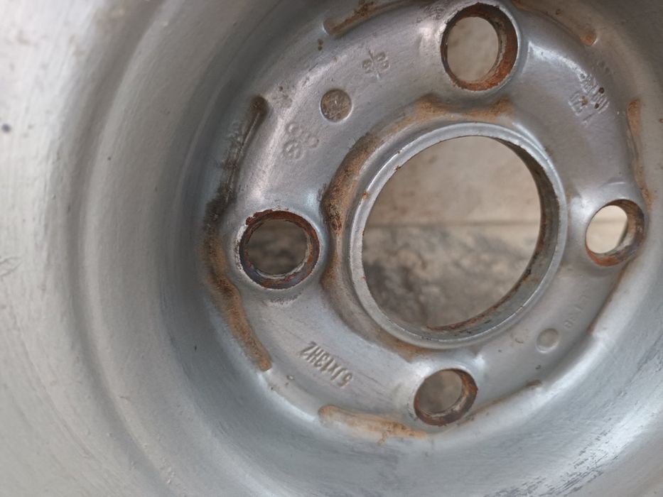 Два броя джанти за Volkswagen Jetta