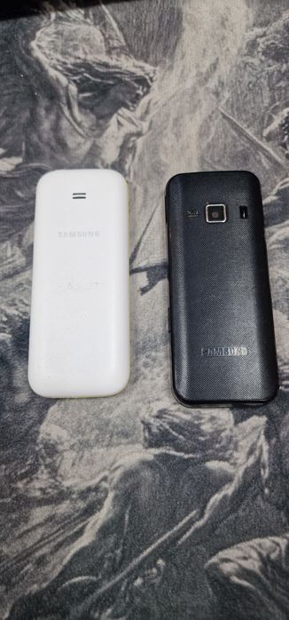 Продам телефон ОППО и самсунг