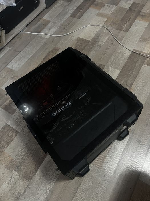 Setup Gaming Complet - PC RTX 3070 Ti / i5 11600K / 32GB RAM / 4TB + Monitor Dell 144Hz + Volan G923 + Periferice