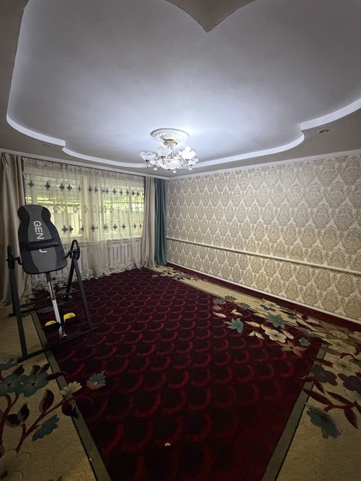 Продам дом в городе уштобе 5 комнат