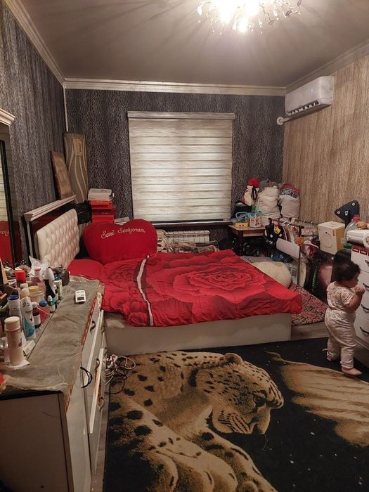 Уй Сотилади офис учун !!!