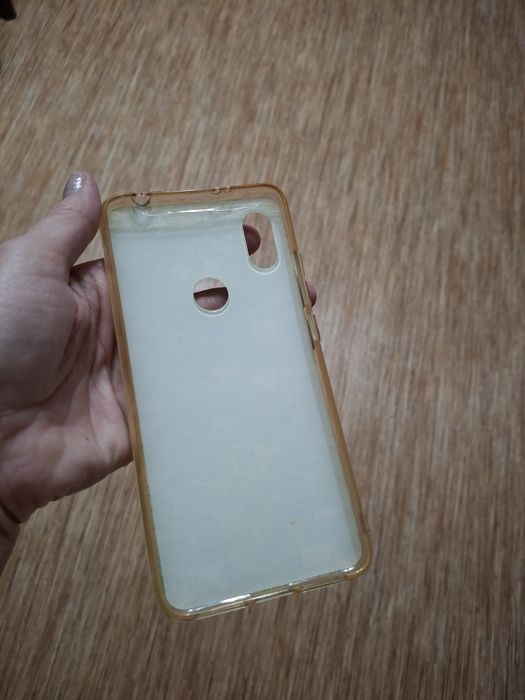 Чехлы на телефон новые