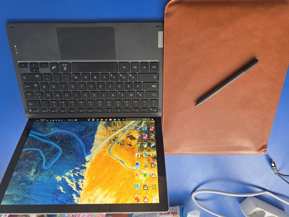 Microsoft surface 6 pro 256 gb +pen