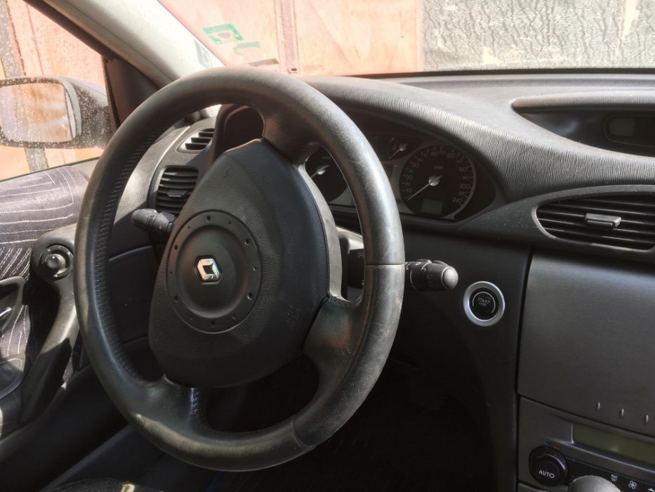 renault laguna 1.9 dci на части рено лагуна