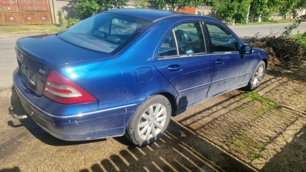 Vand mercedes C class w203  2.2cdi. 150cp. An 2005