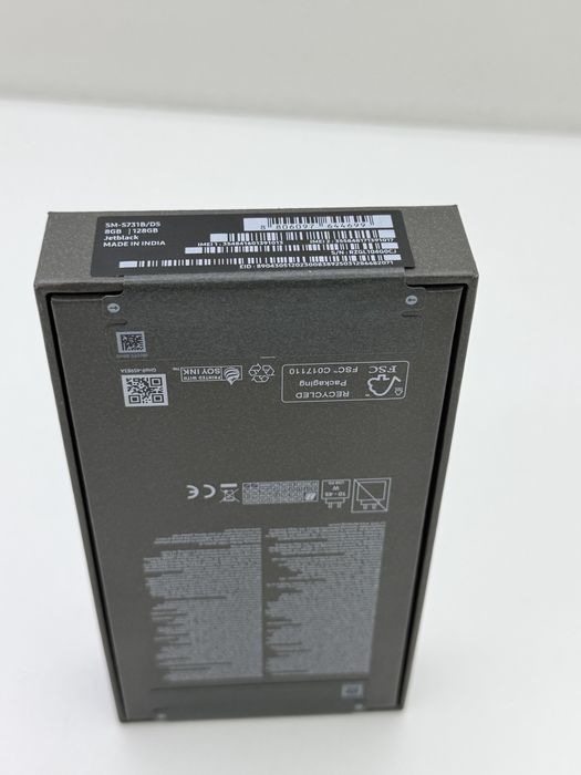 Samsung Galaxy S25 FE, 128GB, 8GB RAM, Dual SIM, Jet Black - Nou