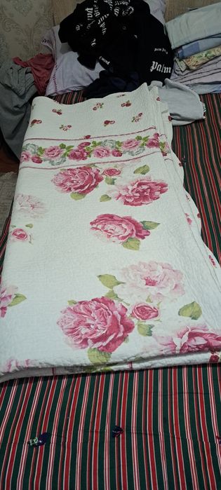 Продам покрывало двухспалку