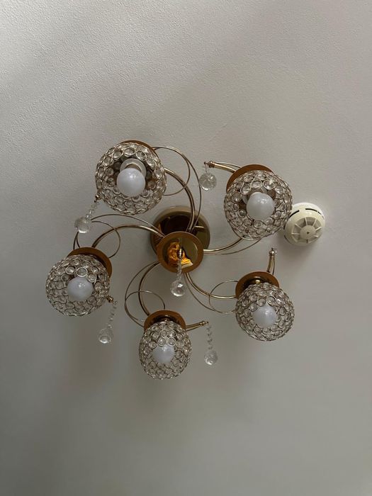 Люстра пятирожкавая