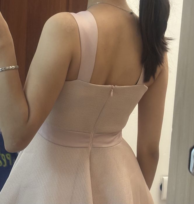 продам пышную платье