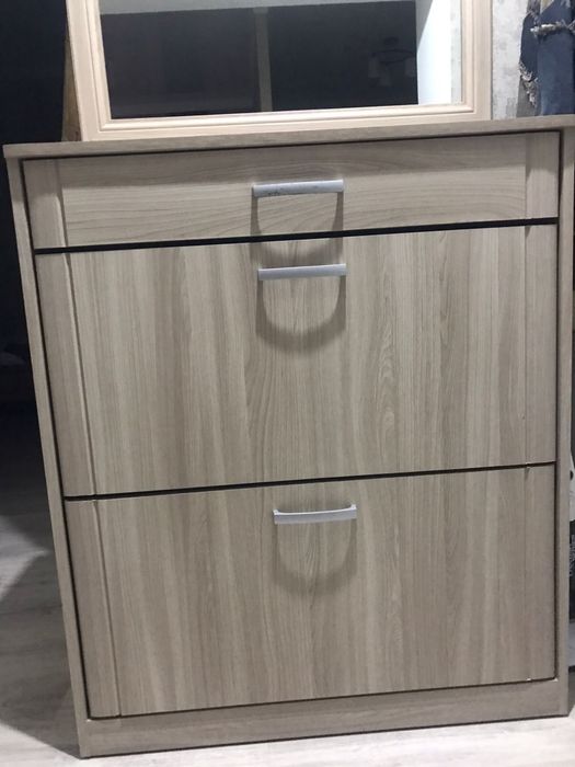 Обувница(комод) для прихожей с зеркалом