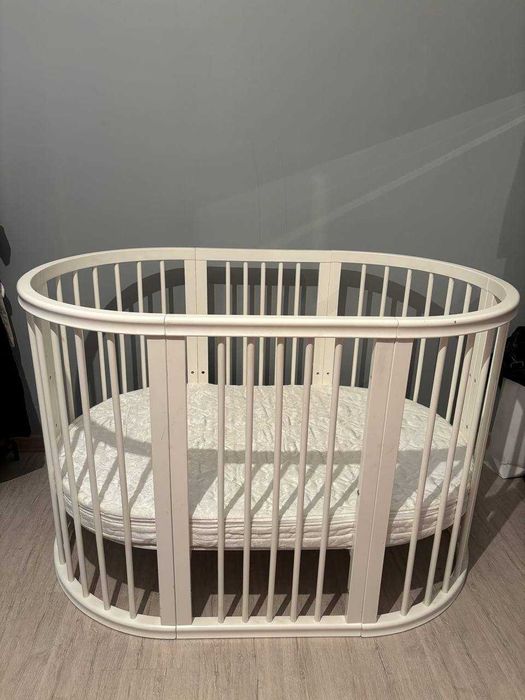 Продам Манеж детский