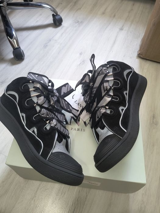 Lanvin curb reflective black 43
