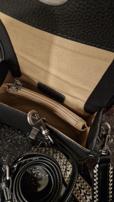 Новая сумочка кросс боди