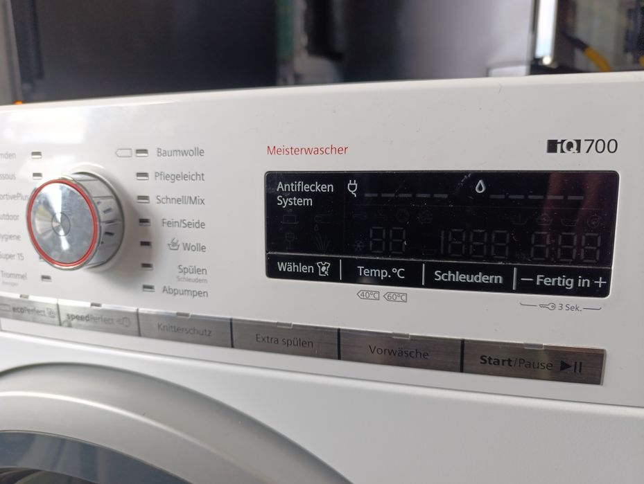 Пералня SIEMENS IQ700 Vario Perfect Made in Germany