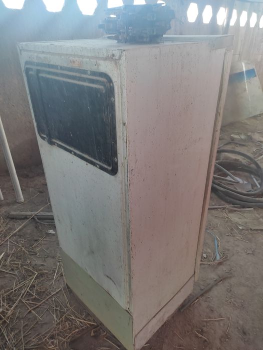 Inkubator holodilnik