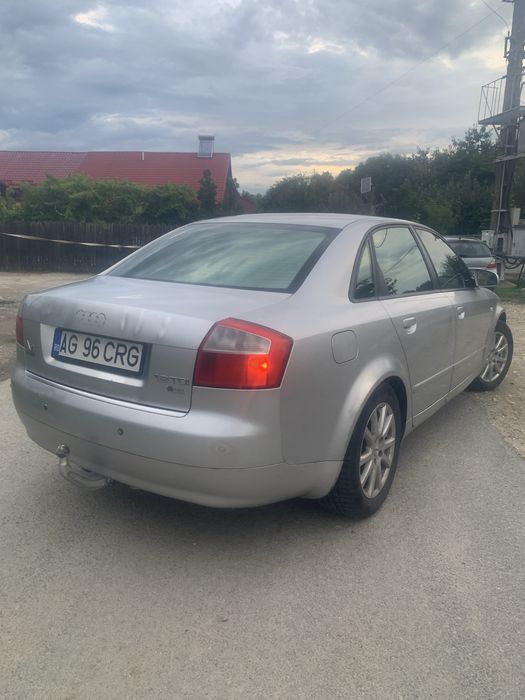 AUDI A4 2004 — imagine 3